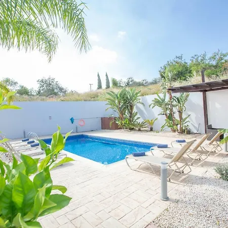 To Perivoli Protaras